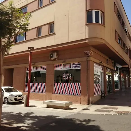 Lejlighed The Family - 3 Bedrooms In Town Center *